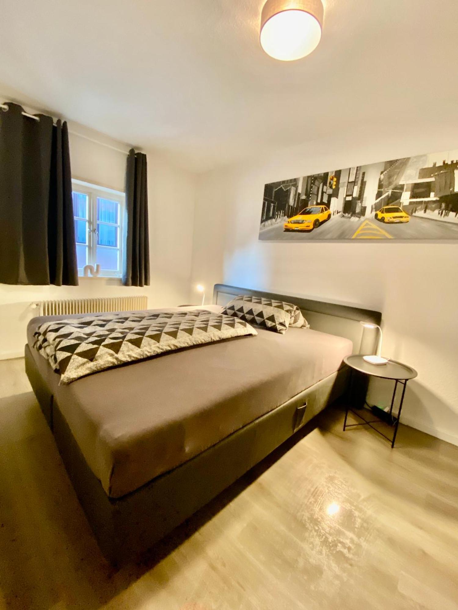 Ferienhaus "Sofia" Anno 1650, Neu - Top Lage - Tempur Beds - Wifi - Parking - Im Herzen Von Detmold-Altstadt, Historische Stadtmauer, Old Lane Detmold Eksteriør bilde